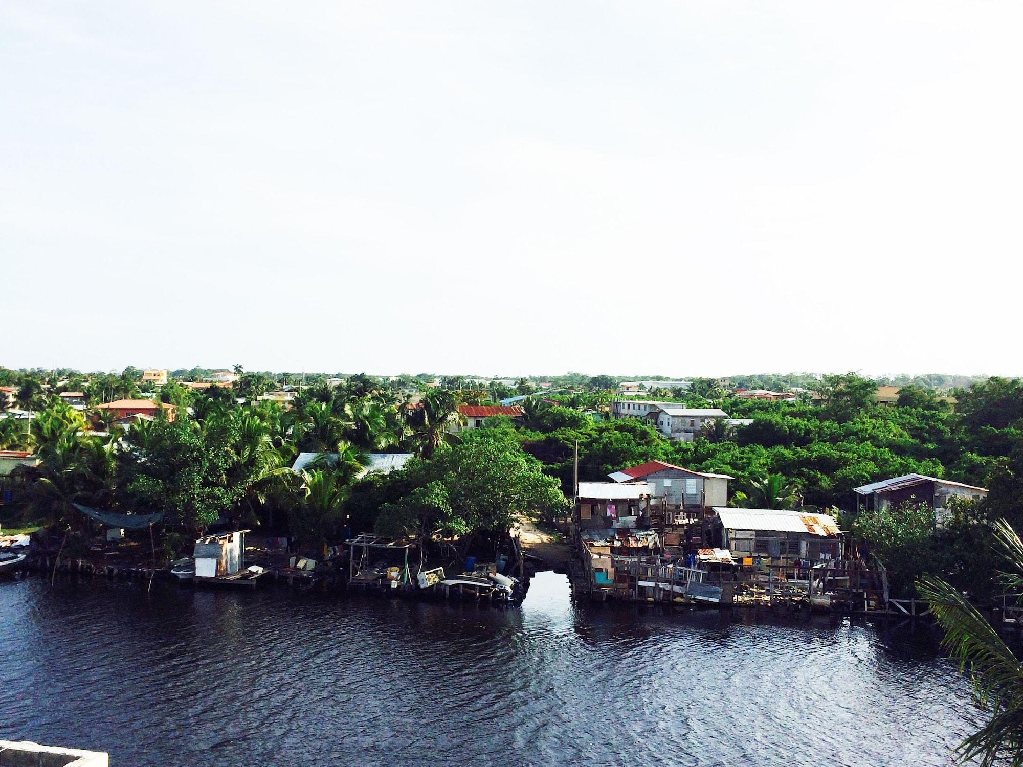 Easy Inn Hotel Belize City Exterior photo